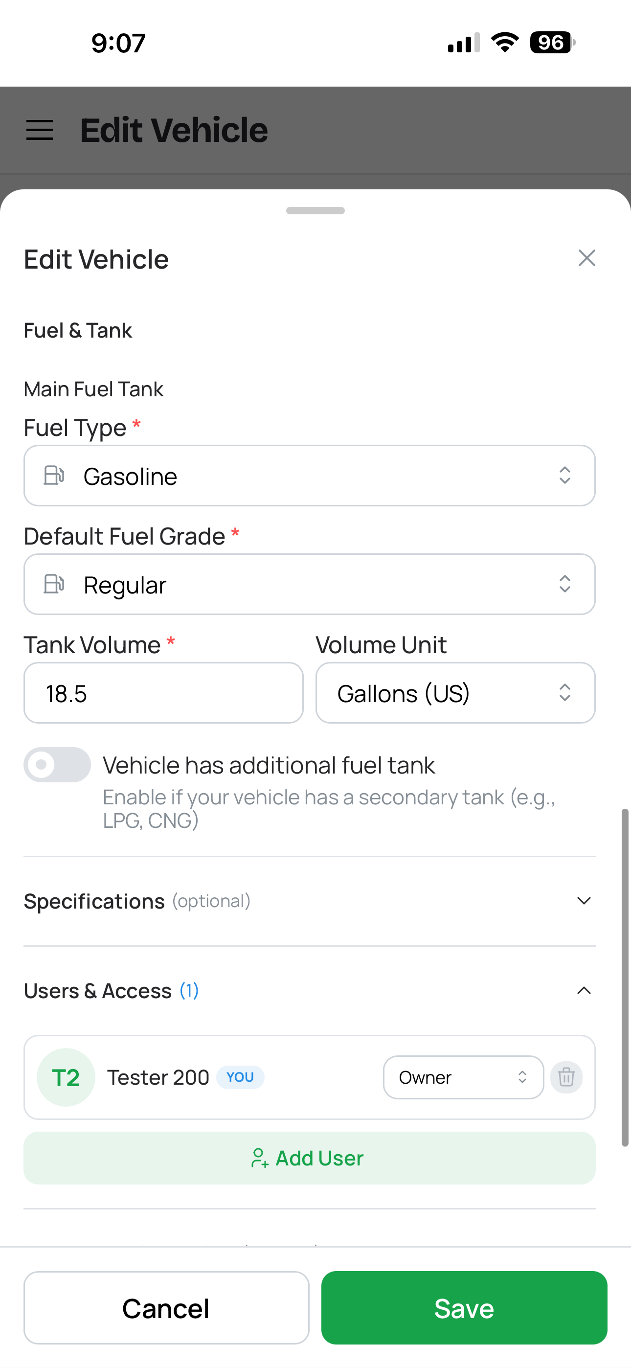 Vehicle specifications showing trim, transmission, engine, displacement, and fuel tank volume